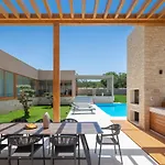 Luxury Silence With Heated Pool Šibenik