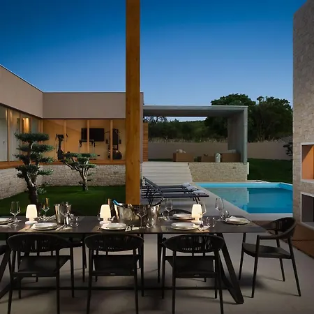 Luxury Silence With Heated Pool * Sibenik