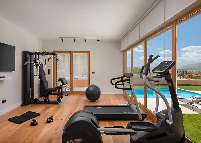 Вилла Luxury Silence With Heated Pool