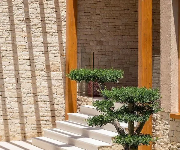 Luxury Silence With Heated Pool Вилла